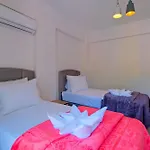 Ronia Villa